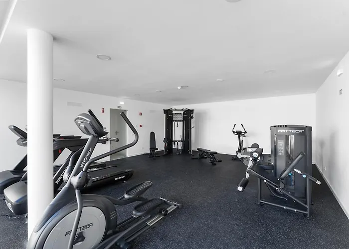 Apartament Luxury 3br Sea Views, Pool, Sauna, Gym *