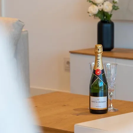 Luxury 3br Sea Views, Pool, Sauna, Gym Apartmán Lagos