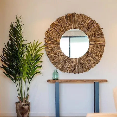 Luxury 3br Sea Views, Pool, Sauna, Gym Lagos