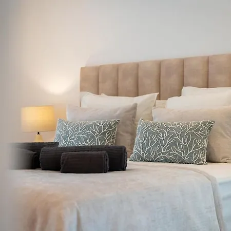 Luxury 3br Sea Views, Pool, Sauna, Gym Apartmán *